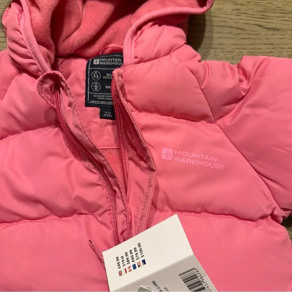 N/A mountain warehouse